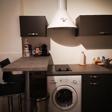 Superbe Studio Meuble Cosy Avec Lit Superconfort Au Calme Jean Medecin Ница Екстериор снимка