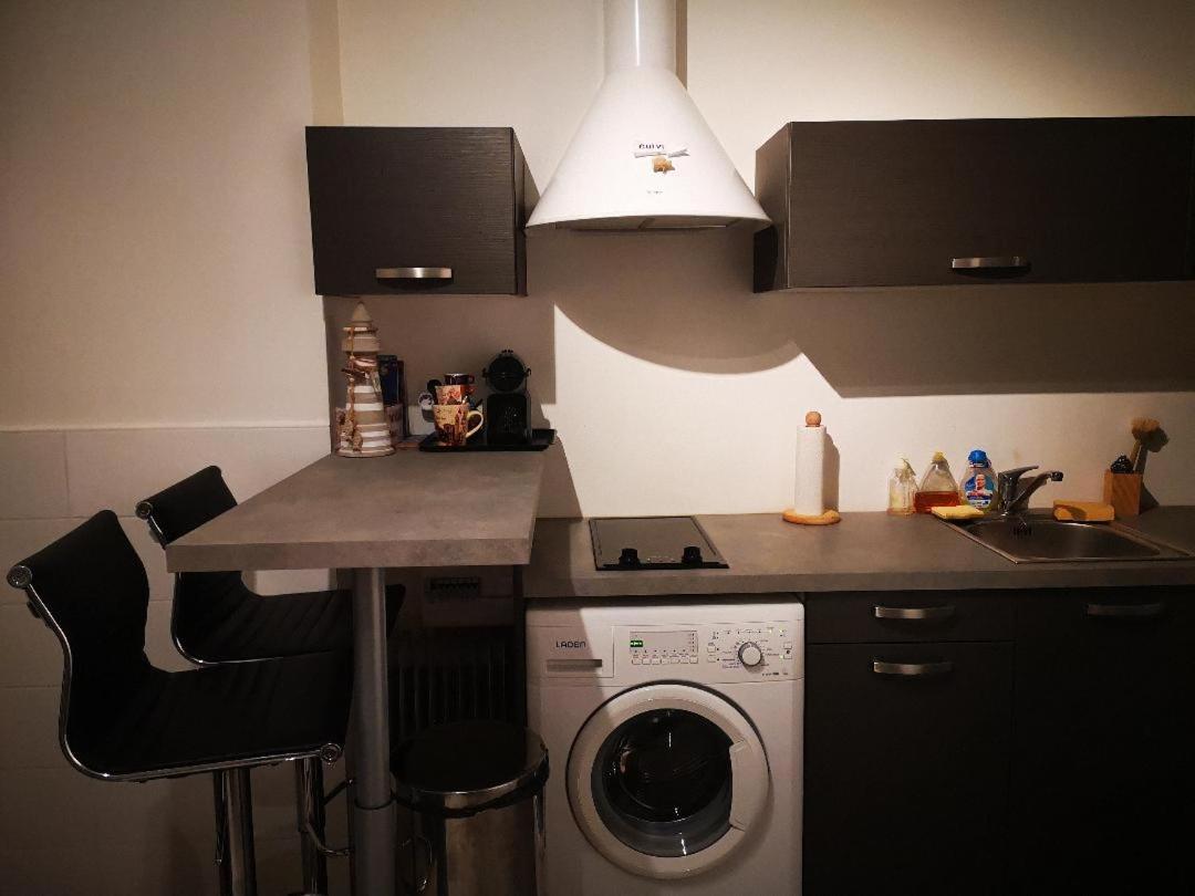 Superbe Studio Meuble Cosy Avec Lit Superconfort Au Calme Jean Medecin Ница Екстериор снимка